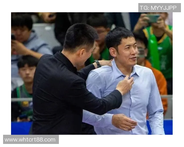 张庆鹏：从篮球场上的传奇到人生舞台的奋斗者之路