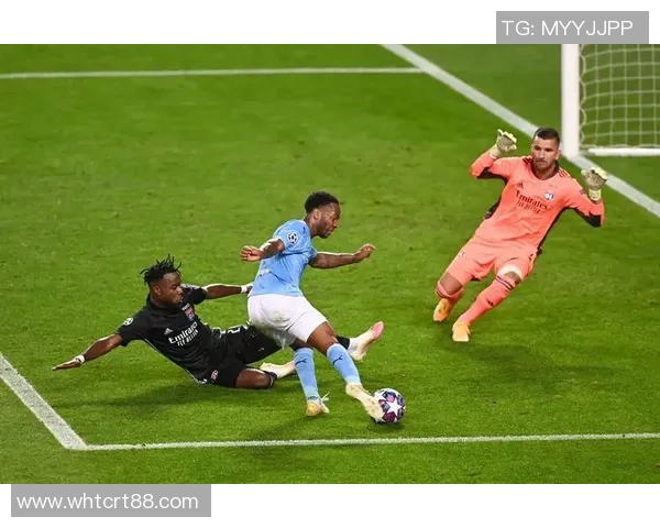 曼城对阵里昂精彩比赛录像回顾及战术分析全景呈现